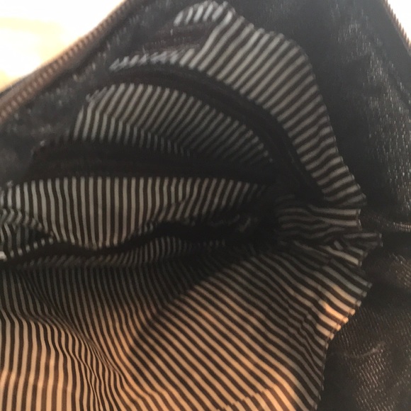 Thirty One crossbody in denim - Picture 3 of 3